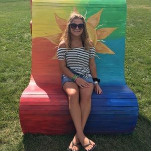 Meet your Posher, Emma